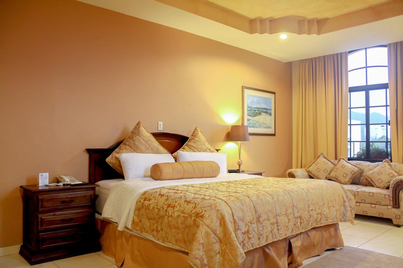Hotel Monteolivos San Pedro Sula Extérieur photo