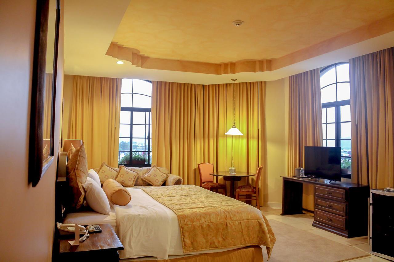 Hotel Monteolivos San Pedro Sula Extérieur photo