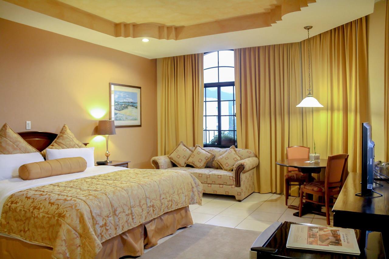 Hotel Monteolivos San Pedro Sula Extérieur photo