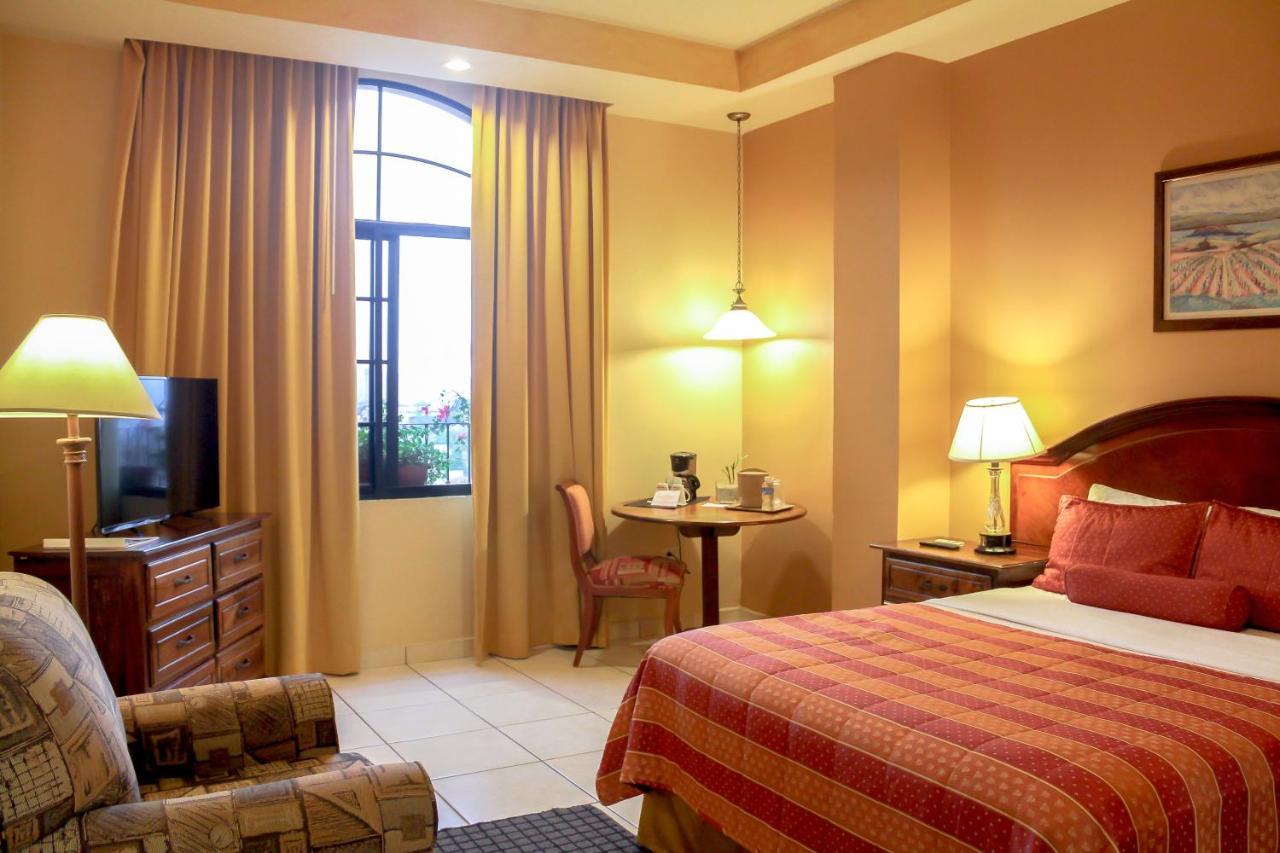Hotel Monteolivos San Pedro Sula Extérieur photo